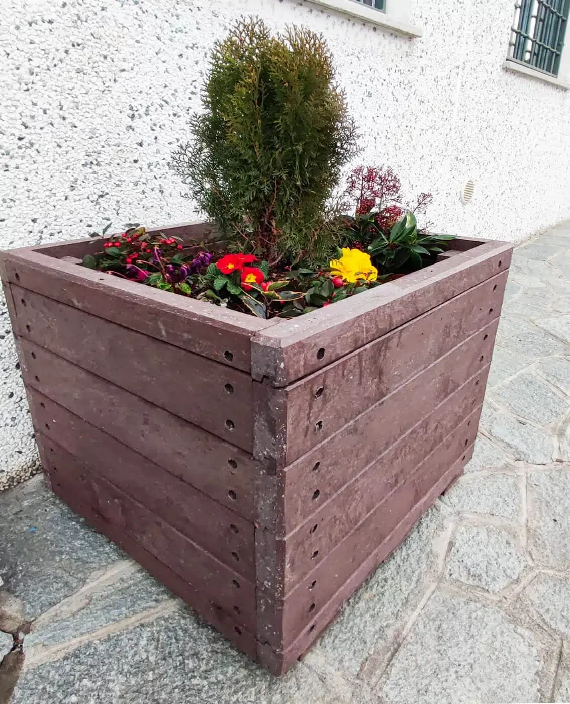 fioriera vaso in plastica riciclata viola logisto